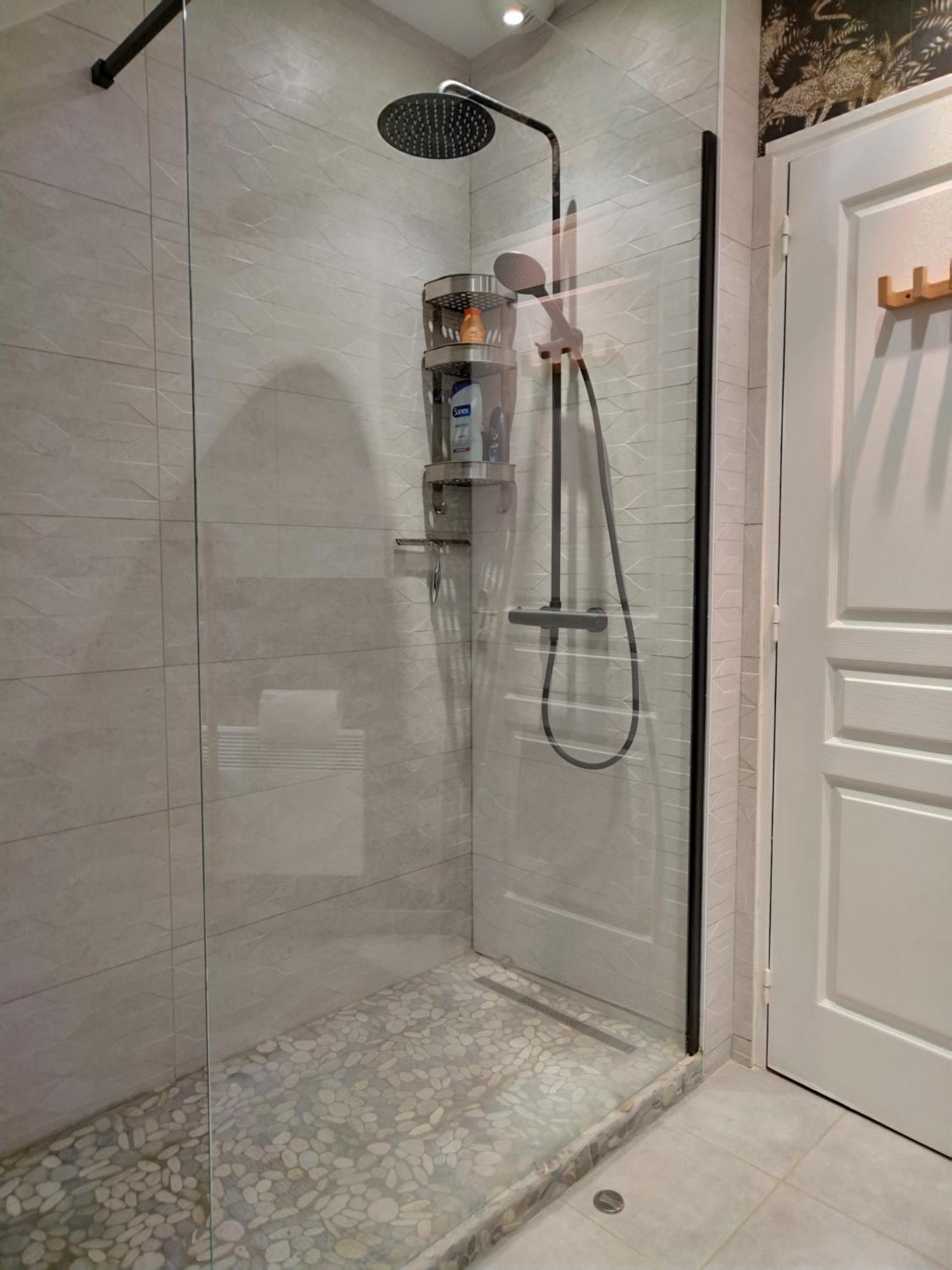 Chez Helene Bed & Breakfast Saint Coulomb Bagian luar foto